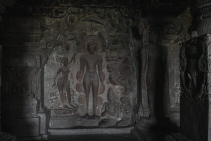 বাংলাদেশে রামমূর্তি নির্মাণে বাধা নিয়ে রাজনৈতিক আলোচনা