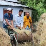 ফেনীতে প্রাকৃতিক দুর্যোগে ক্ষতিগ্রস্ত পরিবারের মাঝে চাল বিতরণ