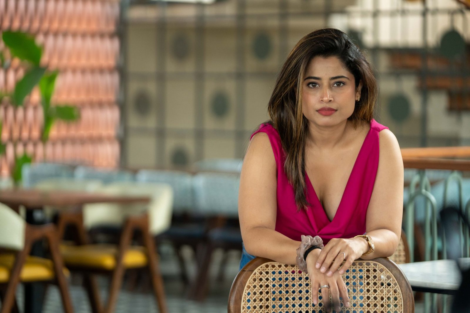 বলিউড অভিনেত্রী মল্লিকা শেরাওয়াতের বিয়ের প্রসঙ্গ নিয়ে আলোচনা
