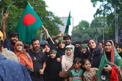 দুবাইয়ে কনসাল জেনারেলের সঙ্গে এনসিপি ডায়াস্পোরা অ্যালায়েন্সের বৈঠকের চিত্র