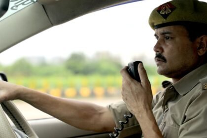 পুলিশ পরিচয়ে ফোন প্রতারণা—সতর্কতার বার্তা
