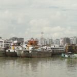 প্রধানমন্ত্রীর চীন সফর ও বাংলাদেশ-চীন সম্পর্ক বোঝাতে কূটনৈতিক বৈঠকের প্রতীকী ছবি
