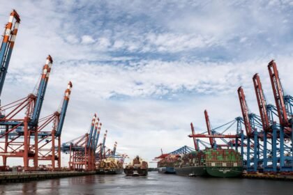 কাতারের বিনিয়োগ আহ্বানে বন্দর অবকাঠামো উন্নয়ন বিষয়ক বার্তা