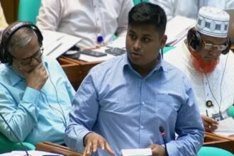 ব্রাহ্মণবাড়িয়া নিয়ে বক্তব্যের ব্যাখ্যা দিচ্ছেন এনসিপি নেতা ও সংসদ সদস্য হাসনাত আব্দুল্লাহ
