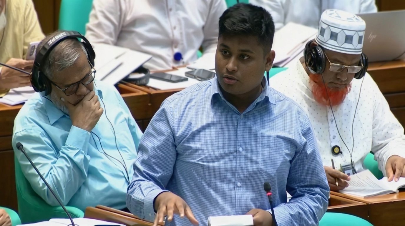 ব্রাহ্মণবাড়িয়া নিয়ে বক্তব্যের ব্যাখ্যা দিচ্ছেন এনসিপি নেতা ও সংসদ সদস্য হাসনাত আব্দুল্লাহ