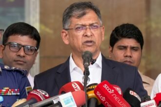 রাজারবাগে অপরাধ পর্যালোচনা সম্মেলনে স্বরাষ্ট্রমন্ত্রী সালাহউদ্দিন আহমদ