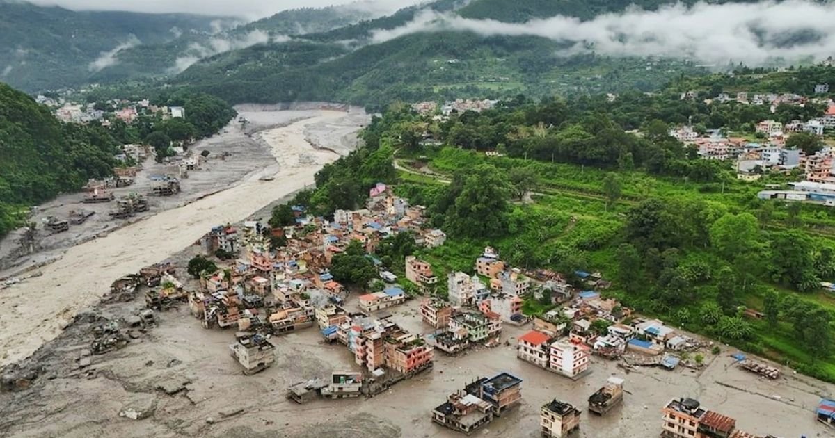 নেপালে ভয়াবহ বন্যা-ভূমিধস