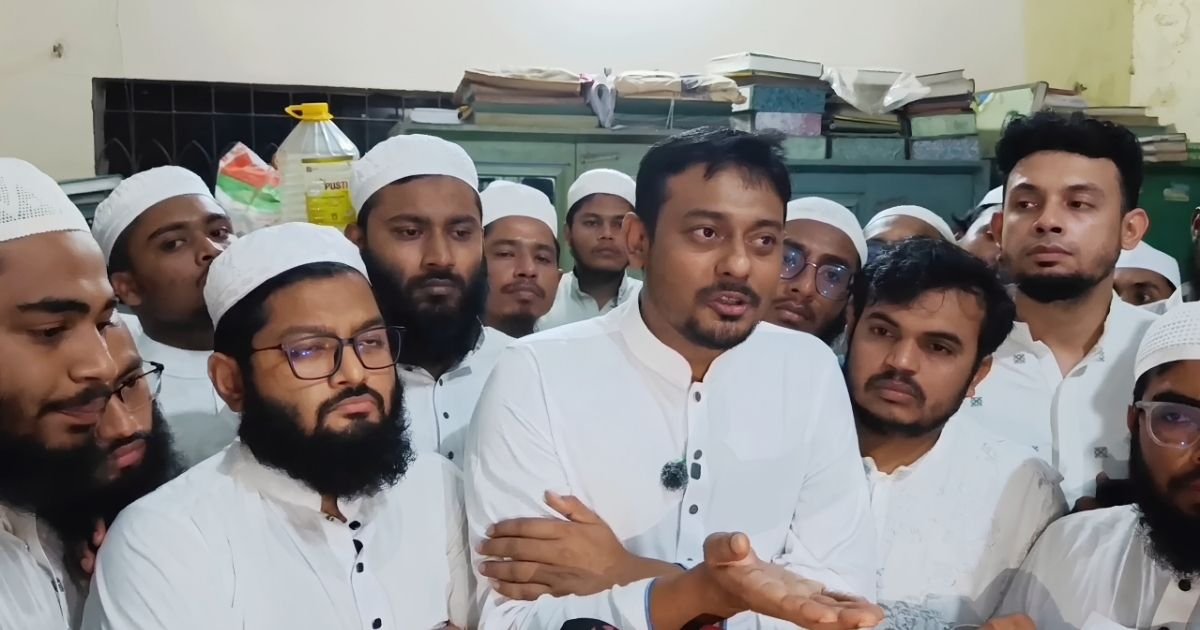 ব্রাহ্মণবাড়িয়ায় জামিয়া ইউনুছিয়া মাদ্রাসায় এনসিপি ও কওমি ছাত্র নেতাদের বৈঠক