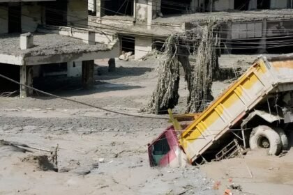 নেপালে আকস্মিক বন্যা