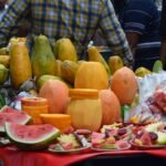 ঢাকার ফলের দোকানে আমের দাম ও বিভিন্ন জাতের আম