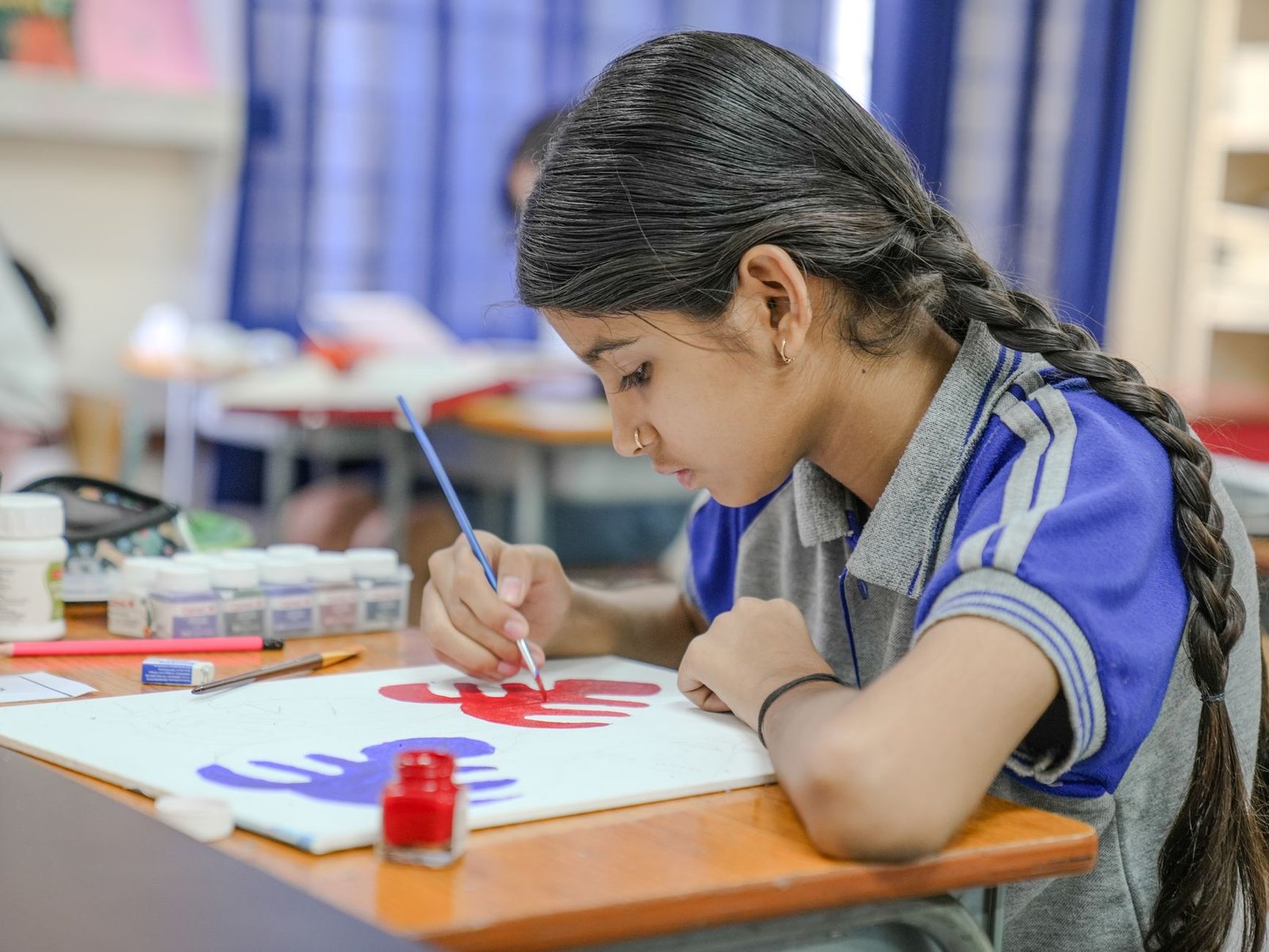 শিক্ষার্থীদের সৃজনশীলতার মাধ্যমে বাংলাদেশ গড়ার বার্তা