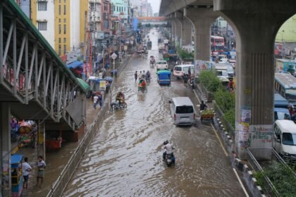 ঢাকায় আংশিক মেঘলা আকাশ ও হালকা বৃষ্টির আভাস