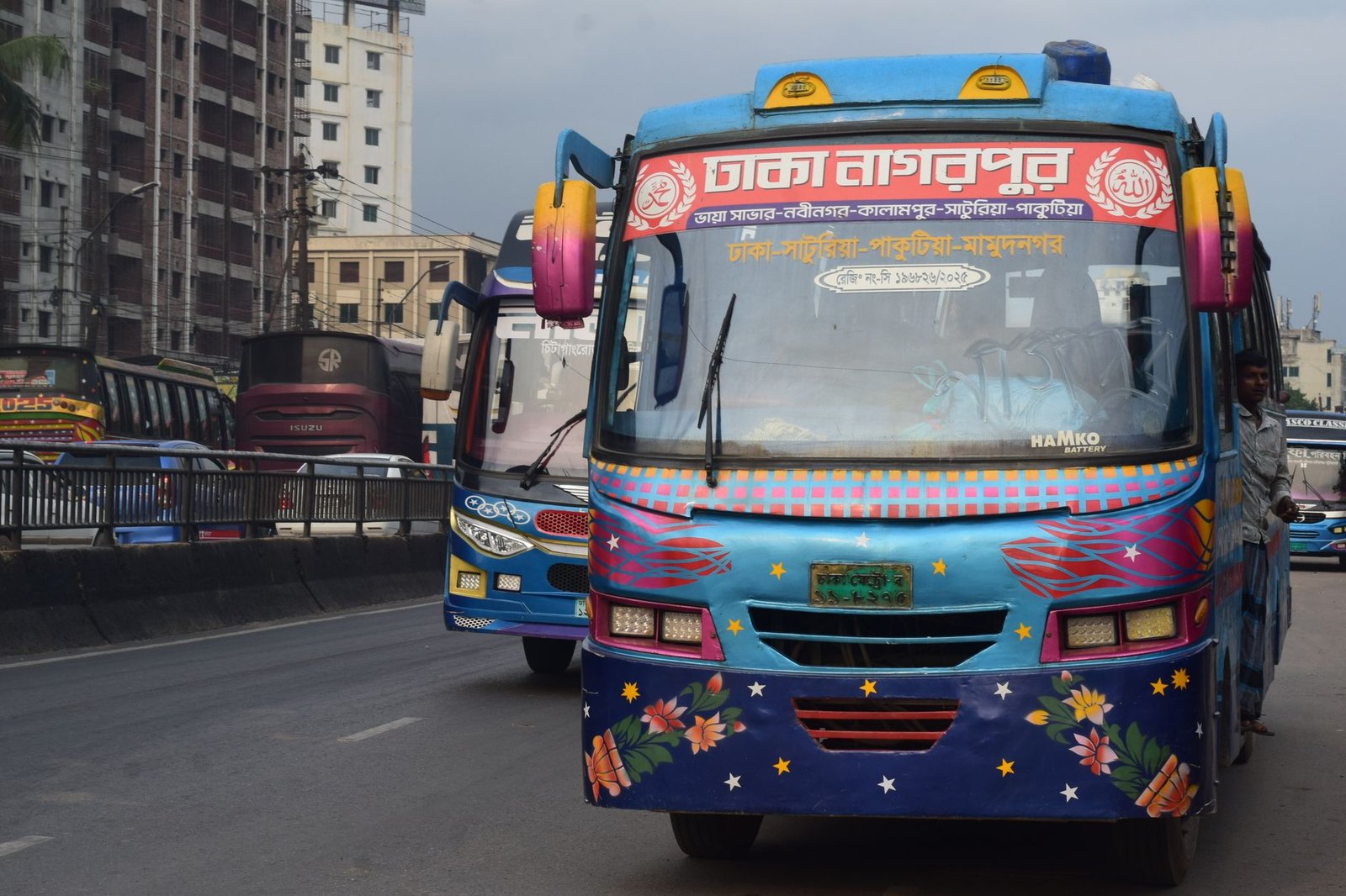 ডিএমপির অভিযান ঘিরে পুলিশি তৎপরতা