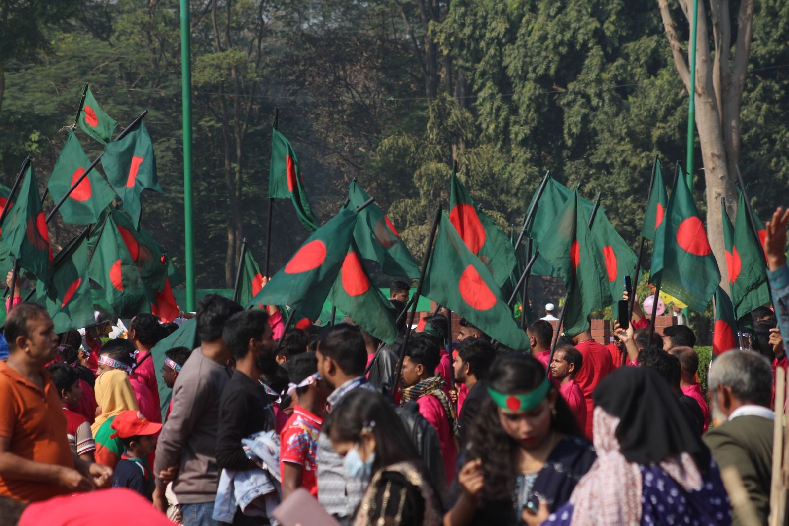 বাংলাদেশ ও মধ্যপ্রাচ্যের মধ্যে কূটনৈতিক আলোচনা ও সম্পর্ক জোরদারের প্রতীকী ছবি