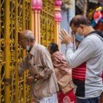হামদর্দের প্রতিষ্ঠাবার্ষিকী উপলক্ষে দোয়া ও মোনাজাতের এক আনুষ্ঠানিক মুহূর্ত