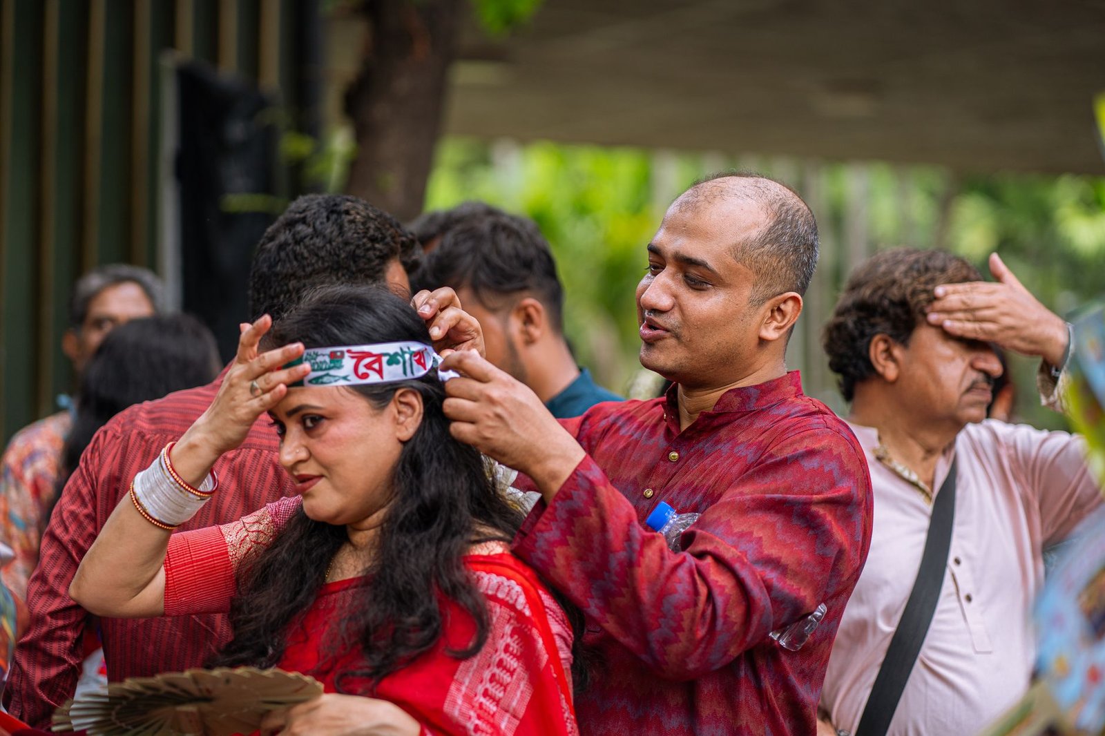ভারত-বাংলাদেশ সম্পর্ক বন্ধুত্বপূর্ণ সহযোগিতার প্রতীকী চিত্র