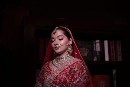 বিয়ের দাওয়াতে ওয়েডিং গেস্ট লুক—শাড়ি ও গয়না