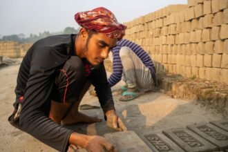 বাংলাদেশ শ্রমিক কল্যাণ ফাউন্ডেশনের সভায় অনুদান অনুমোদন