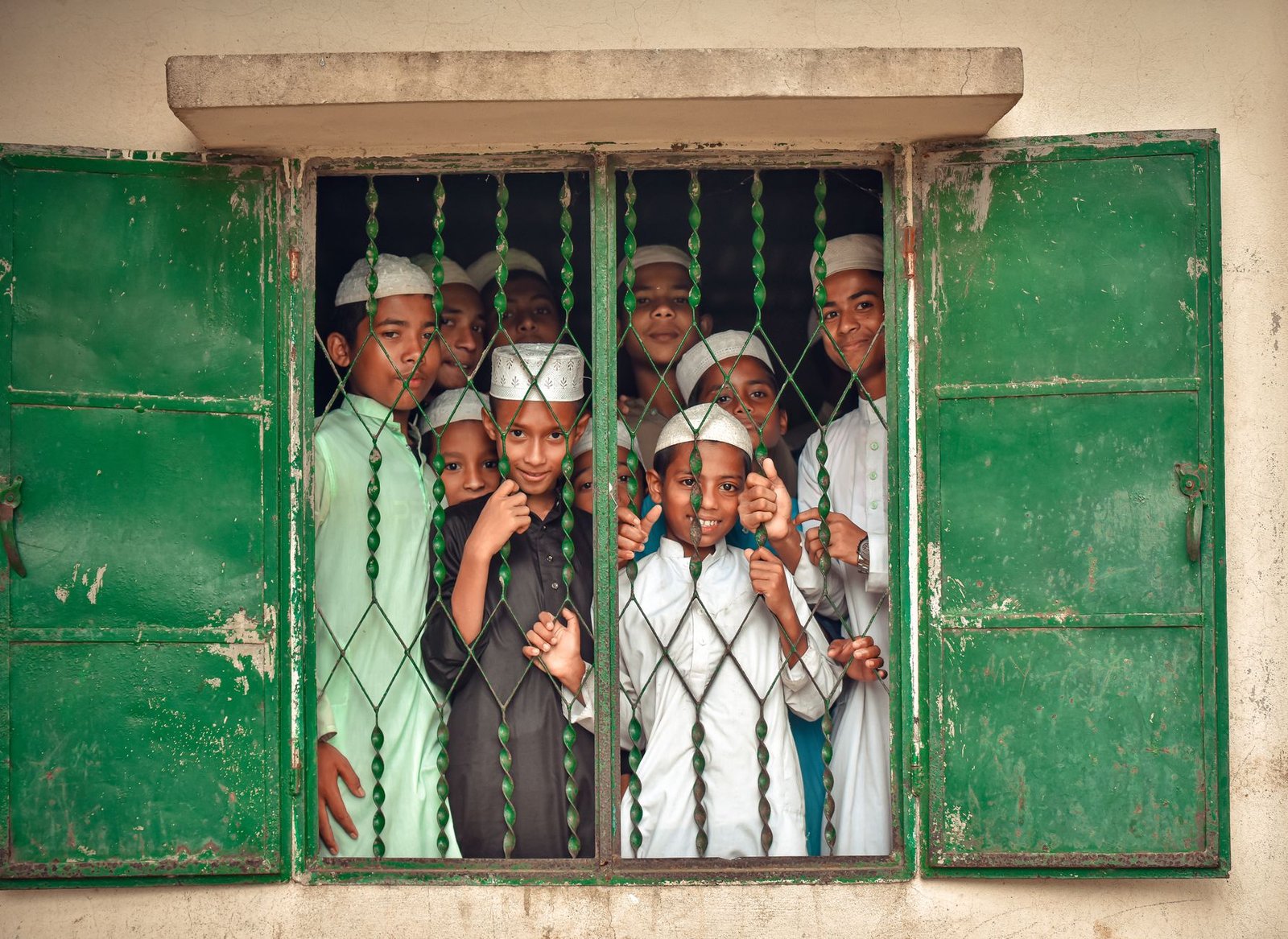 সমতার ভিত্তিতে বন্ধুত্বের কূটনৈতিক বার্তা