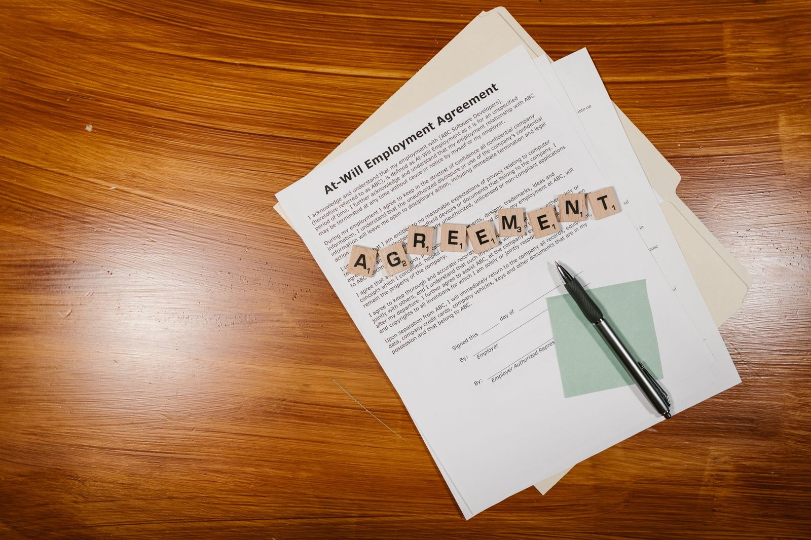 সৌদির কর্মসংস্থান ও কর্মচুক্তির একটি চিত্র