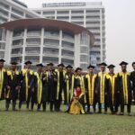 জাতীয় প্রেস ক্লাবে আলোকচিত্র প্রদর্শনী ও সম্মাননা ক্রেস্ট গ্রহণের মুহূর্ত