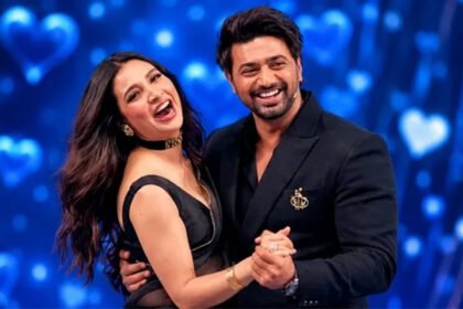 পুরনো সম্পর্ক ভুলে নতুন অধ্যায়ে দেব-শুভশ্রী