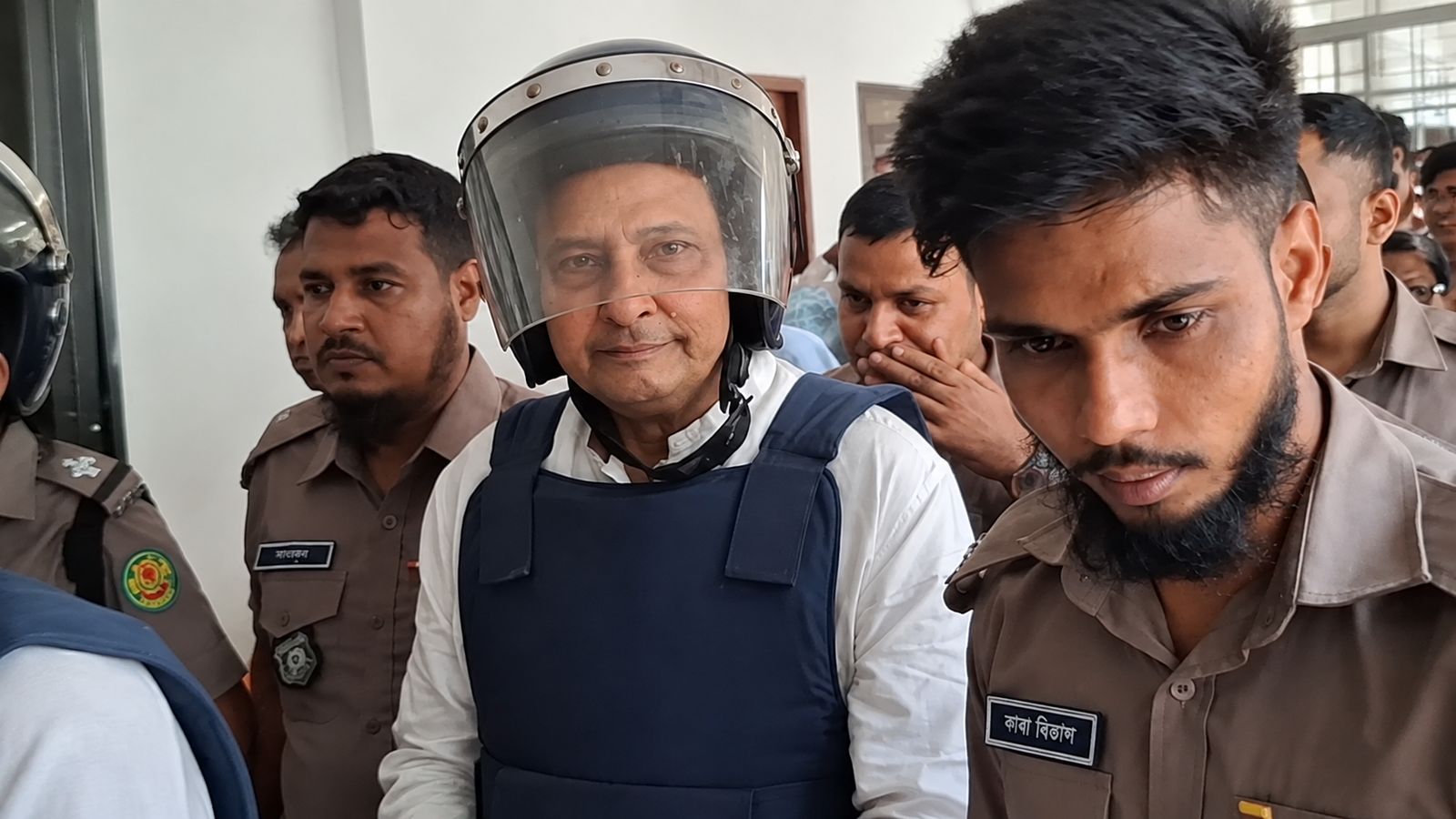 ইনুর বিরুদ্ধে ৩ অভিযোগ প্রমাণিত, ১০ বছরের সাজা