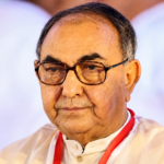 দীর্ঘ চিকিৎসা শেষে রাতে ঢাকায় ফিরছেন মির্জা আব্বাস