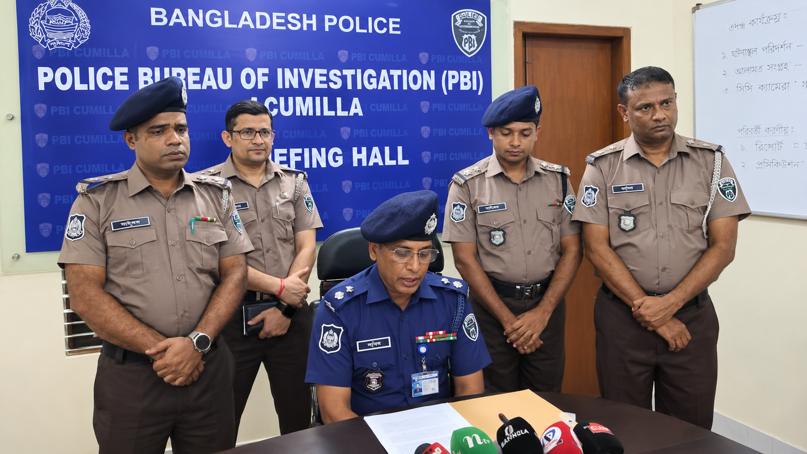 ধানকাটা শ্রমিকের ছদ্মবেশে বাড়িতে ঢুকে বৃদ্ধাকে হত্যা, গ্রেফতার ৩