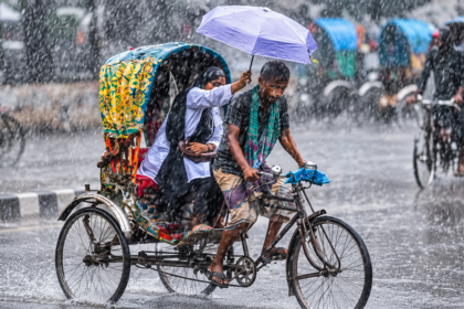 বৃষ্টি-বজ্রবৃষ্টির আভাস, ৩ অঞ্চলের নদীবন্দরে ১ নম্বর সতর্কসংকেত